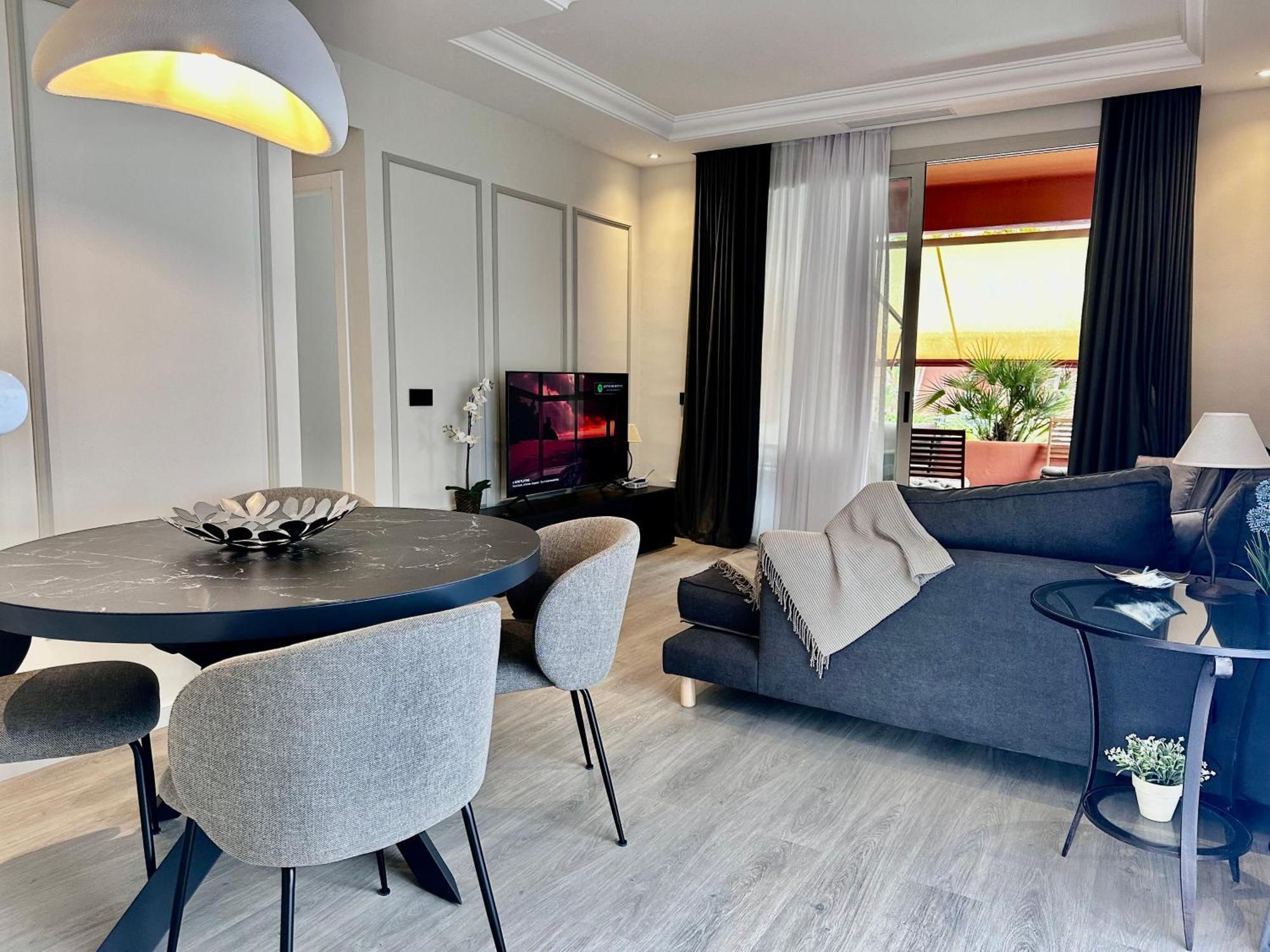 Lovely Elviria Apartment 200M From The Beach มาร์เบยา ภายนอก รูปภาพ